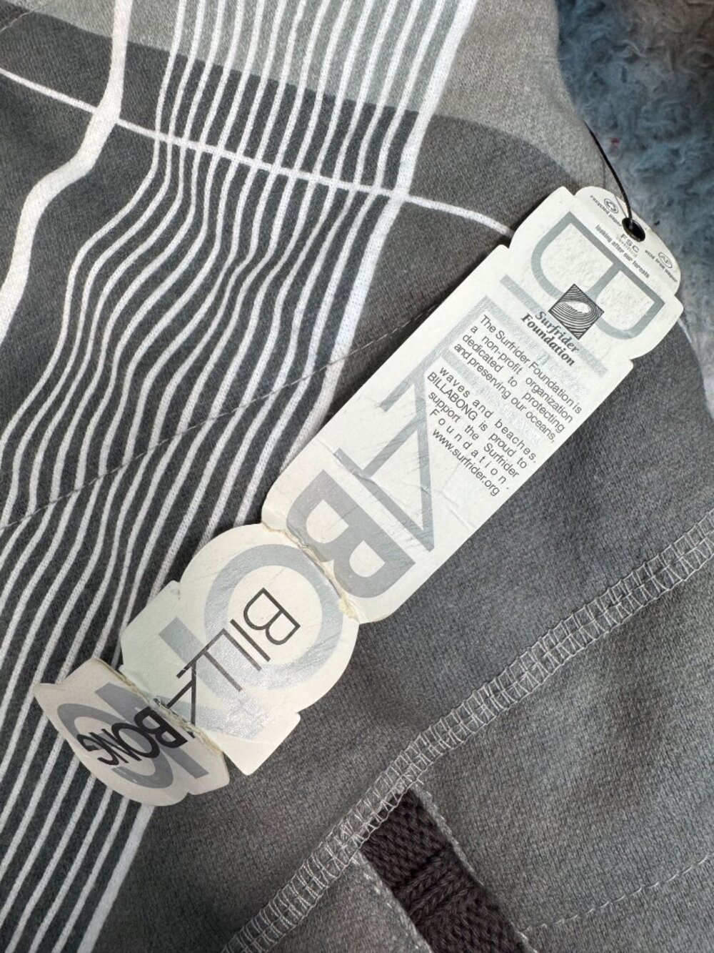 Billabong Hooded Jacket Faux Fur Trim Gray/Black Geometric Pattern Womens S - Picture 5 of 16